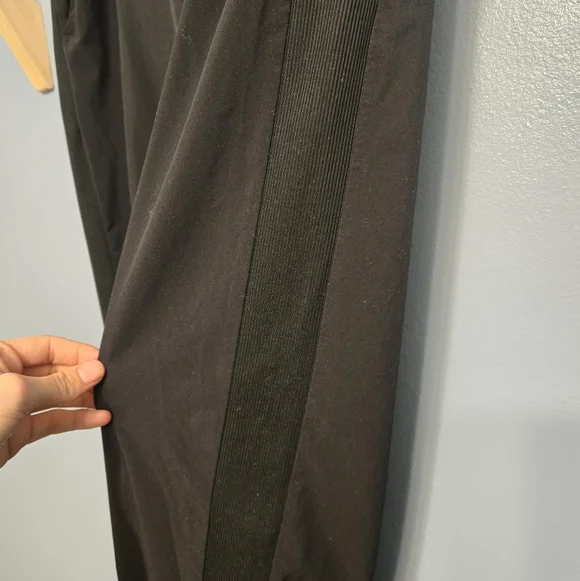 Athleta Brooklyn Ankle Pant - Picture 4 of 7